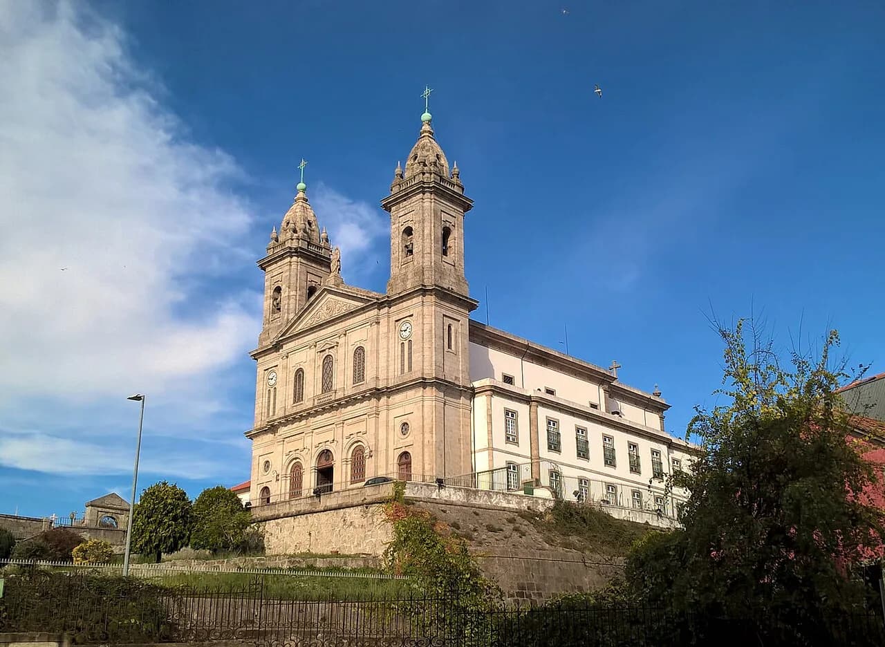 Bonfim Porto Guide: Flat Walks, Coffee and Local Food (2026)